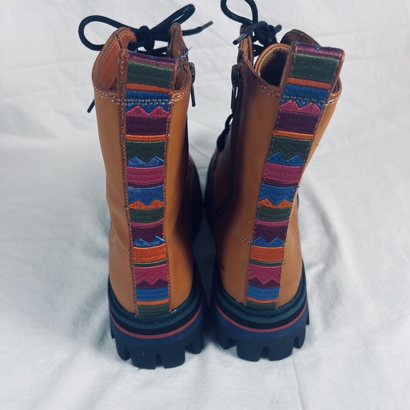 Farm Rio Leather Lace Ankle Boots Womens Size 7.5 Embroidered Accent Zipper - Picture 3 of 9